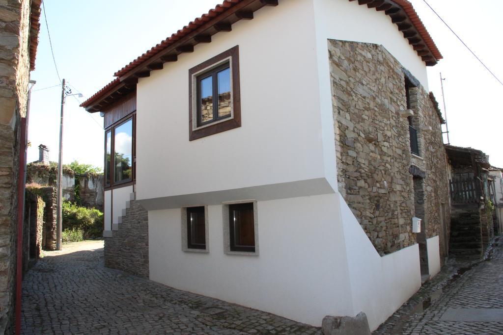 Casa Do Ferrador Villa Mirandela Exterior photo